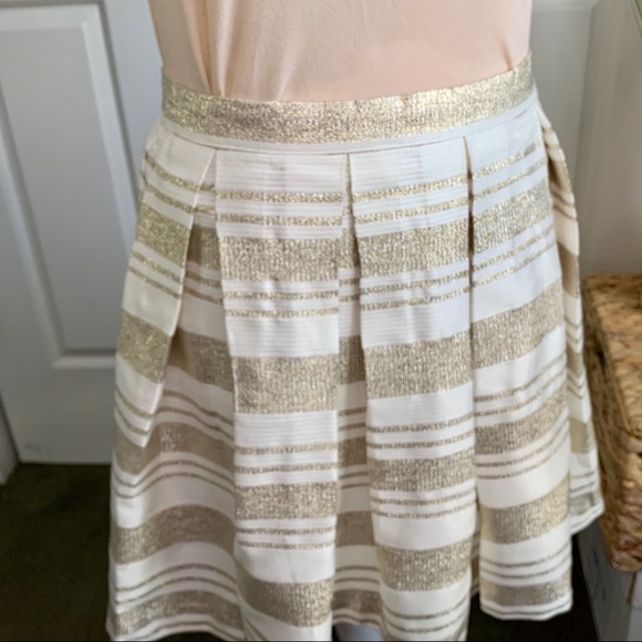 LOVE REIGN gold and white skirt - Picture 4 of 5